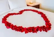 Flori artificiale de trandafir - 100 buc