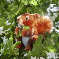 Veveriță plușată 17 cm 