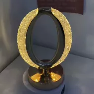 Lampa LED ovală reincarcabila de birou - efect de cristal