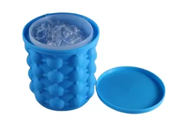 Aparat din silicon de făcut gheață și pentru răcorirea băuturilor - 12 x 13 cm
