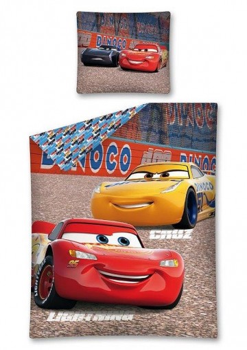 Lenjerie de pat Cars 3 - Fulger și Cruz Lenjerie de pat Cars 3 - Fulger și Cruz